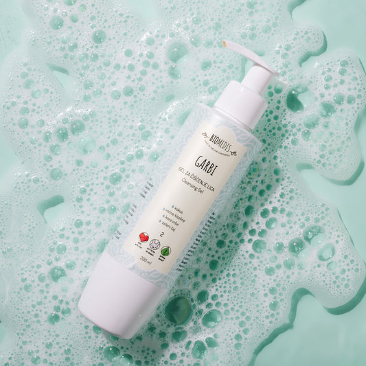 biomedis prirodni gel za ciscenje lica garbi